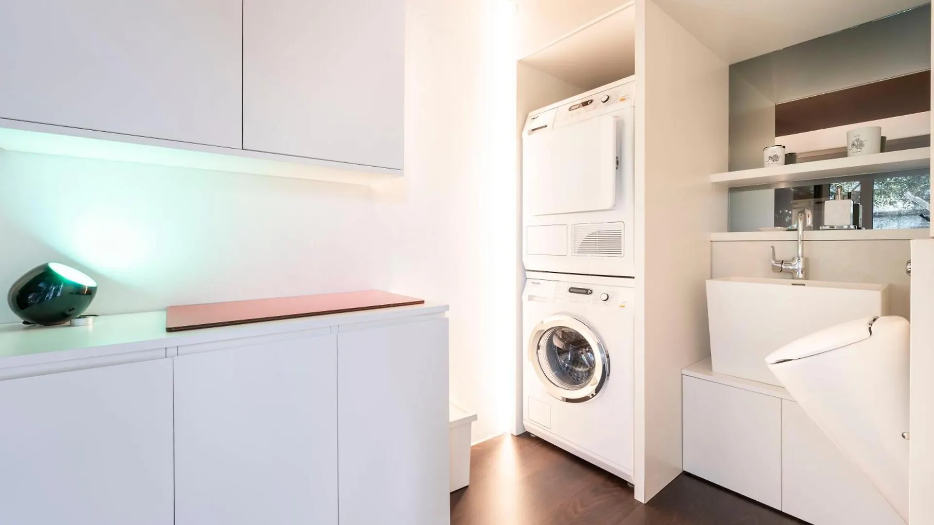 Apartment Suite 46 Attico Con Vista Cielo Milano Italy